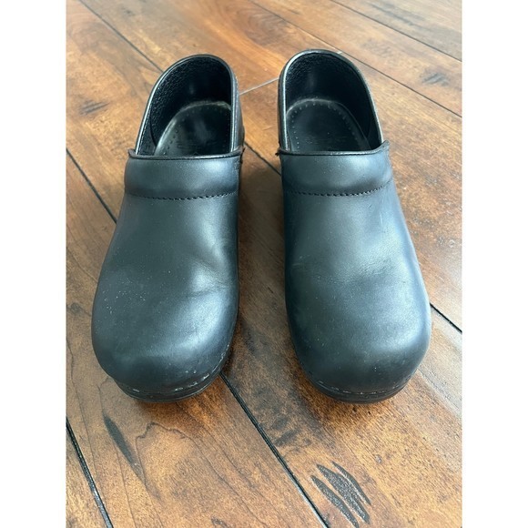 Dansko Women’s Professional Black‎ Clogs- Size 6.5-7—Size 37 - Picture 3 of 9